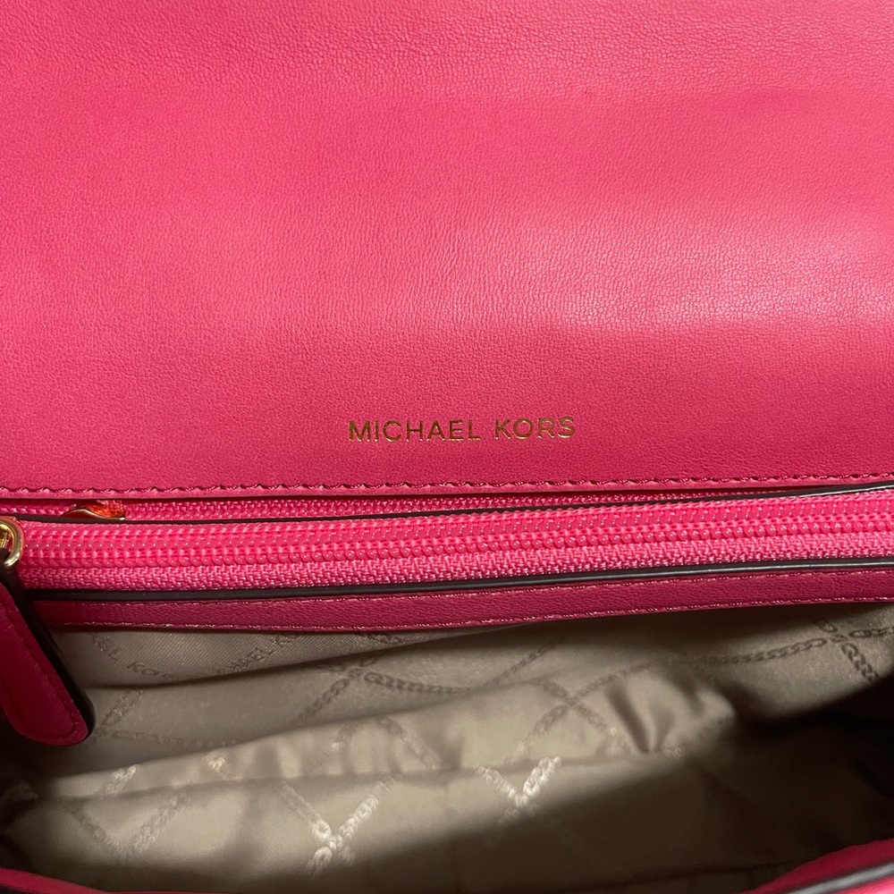 MK Soho Quilted Leather Shoulder Bag - Picture 10 of 11